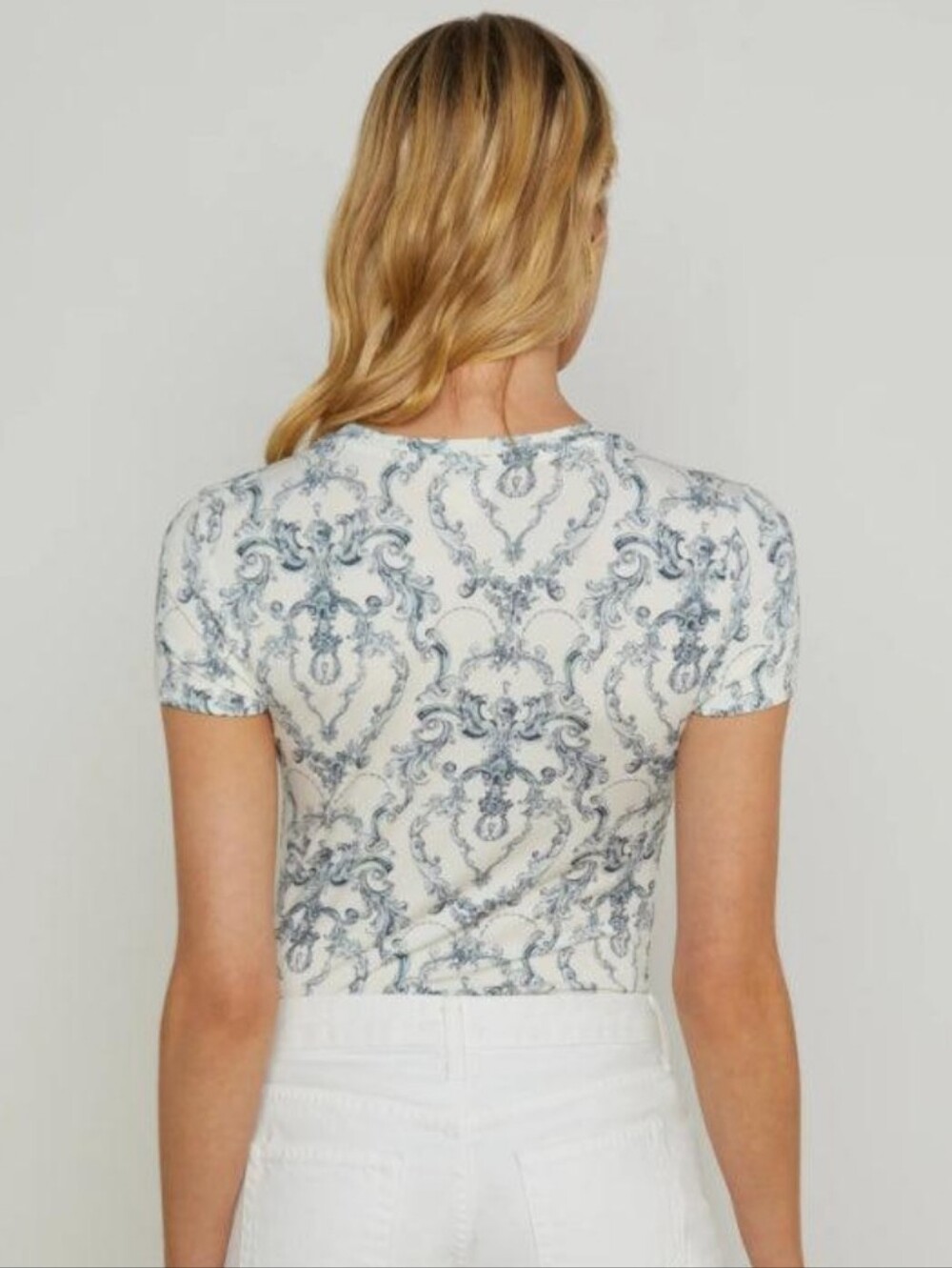 L'AGENCE Ressi Tee - Picture 10 of 10